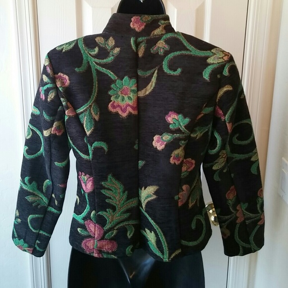 Erin by Erin London - Picture 2 of 3